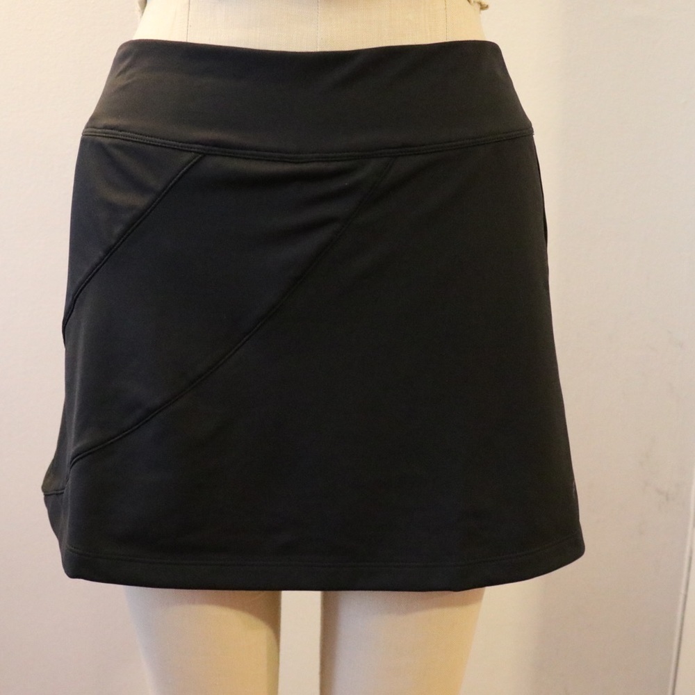 NEW Fila BLK/Green Sport Platinum Active Skort/Shorts